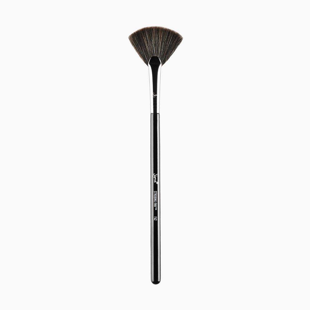 Sigma Beauty Strobing Fan Brush (F42)