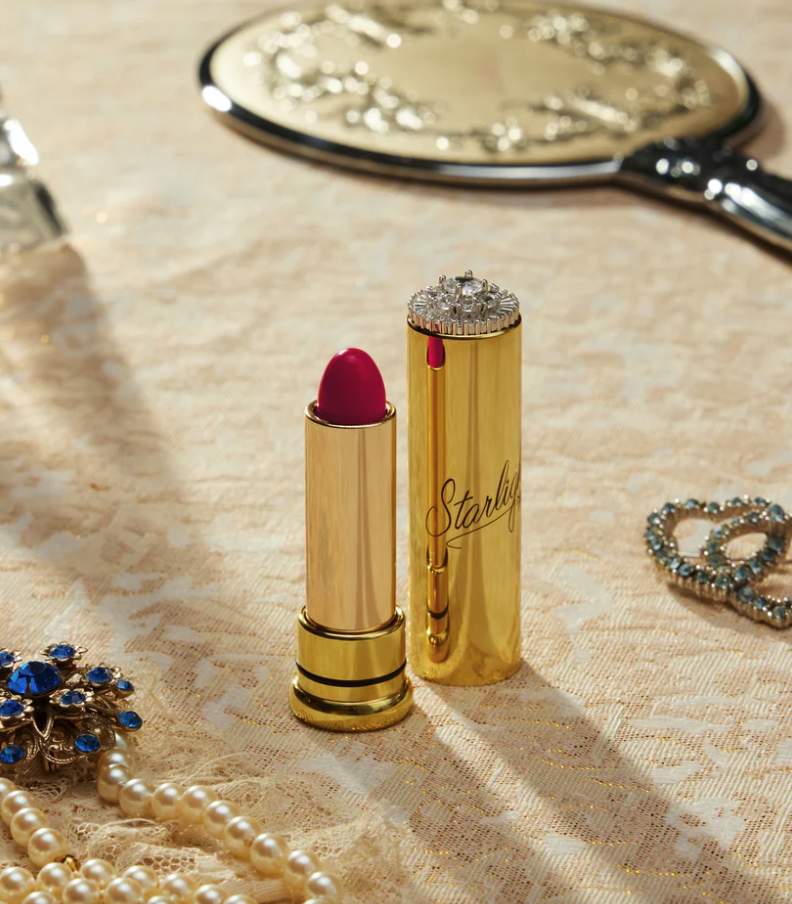 Starlight Vintage Cosmetics lipstick - Hollywood Carnation (1940)