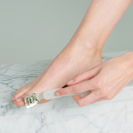 Tweezerman Safety Slide Callus Shaver with Rasp 