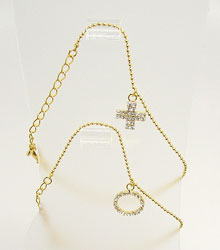 Anklet Gold with Dangling Charm