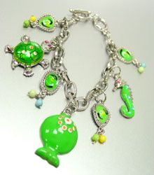 Bracelet 050806028551 Green Enamel Sea Life Charms Bracelet