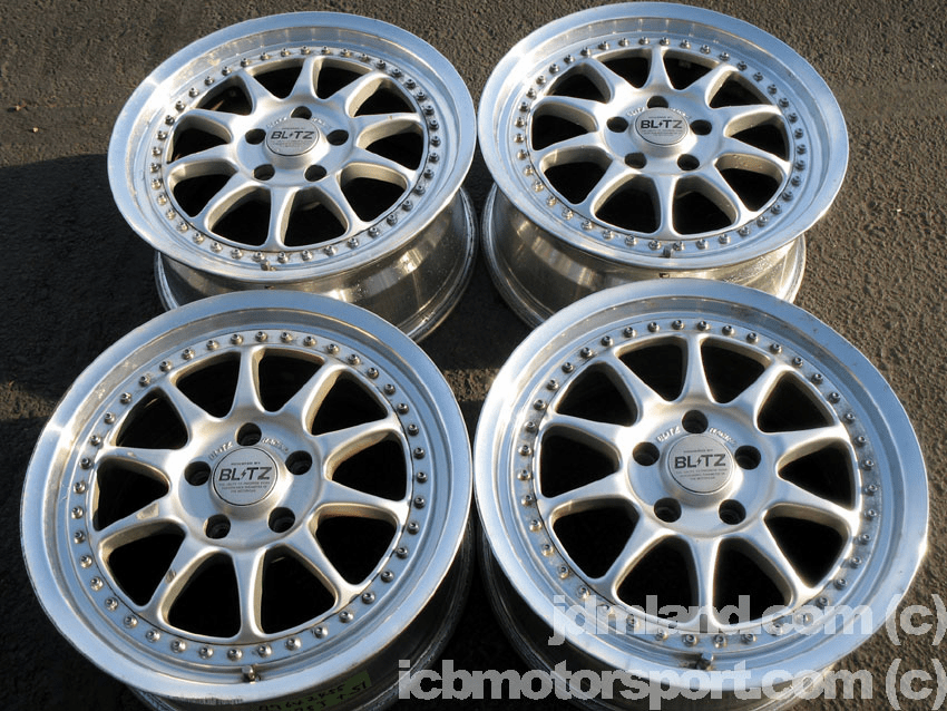 Blitz Type 01 Silver w/ Polished lip 17" 5X114.3 - SOLD!