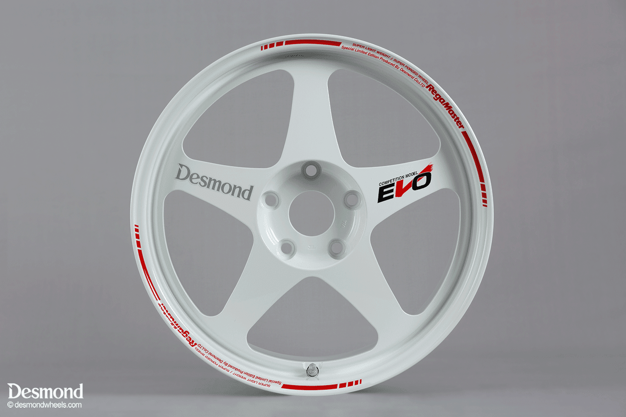 Desmond Regamaster EVO II 18X8.5 5X100 +45 Offset Gloss White Pre-Order