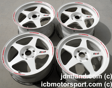 Desmonds Regamaster 17" White S2000 / NSX - SOLD!