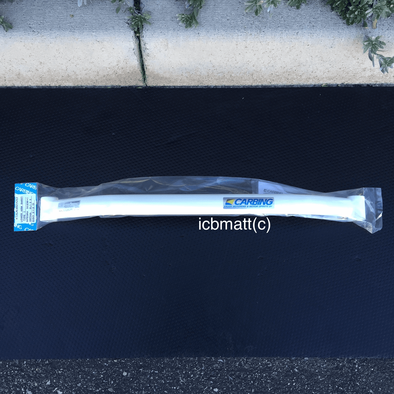 JDM Carbing Lower Arm Bar Front Acura Integra DC2 Type I