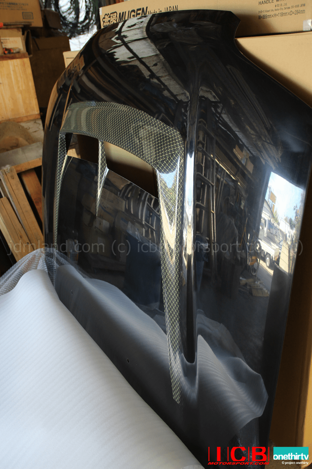 JDM First Molding Kelvar/FRP Aero Vented Hood Honda Integra DC2 (JDM & USDM) Civic EG6 EK4 EK9 92-00