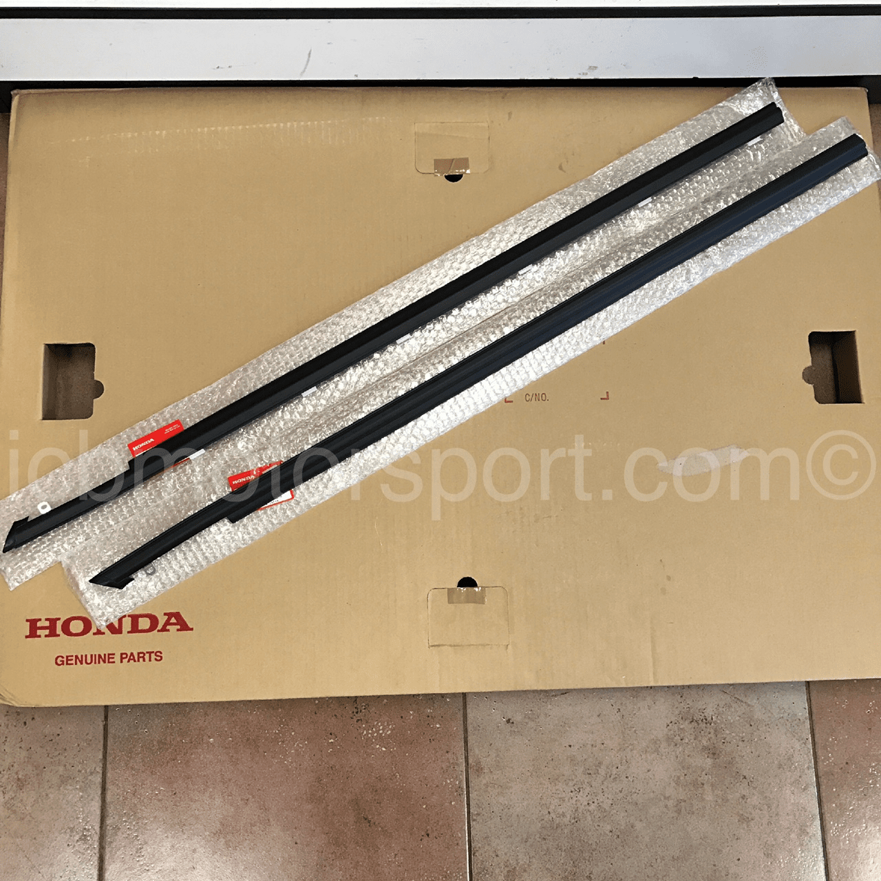 JDM Honda Civic EF9 88-91 Door Molding Assembly