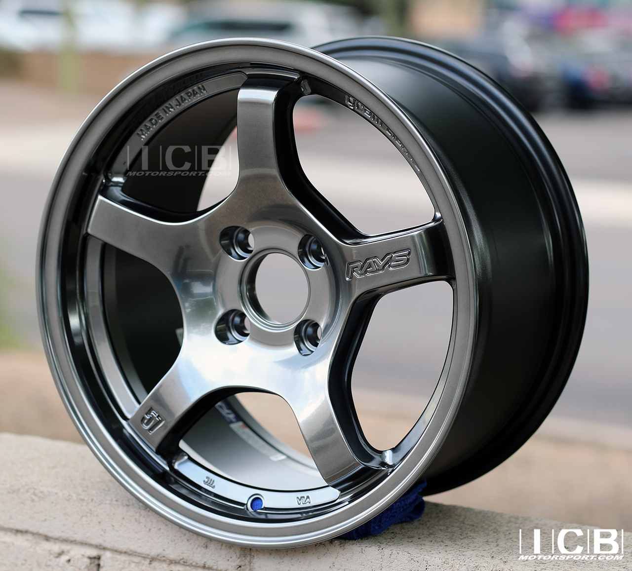 Gram Lights 57PRO 軽 コンパクト RAYS Gram Lights 57Pro 18