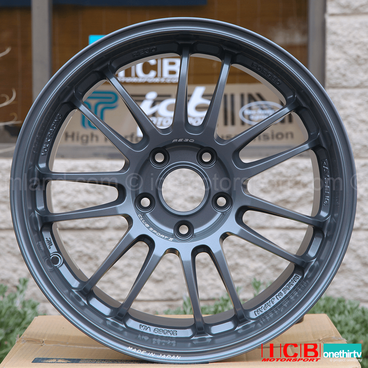 Rays Volk Racing RE30CSII Wheels Set 18X9.5 5X114.3 +22 Offset Matt Light Gray Sold