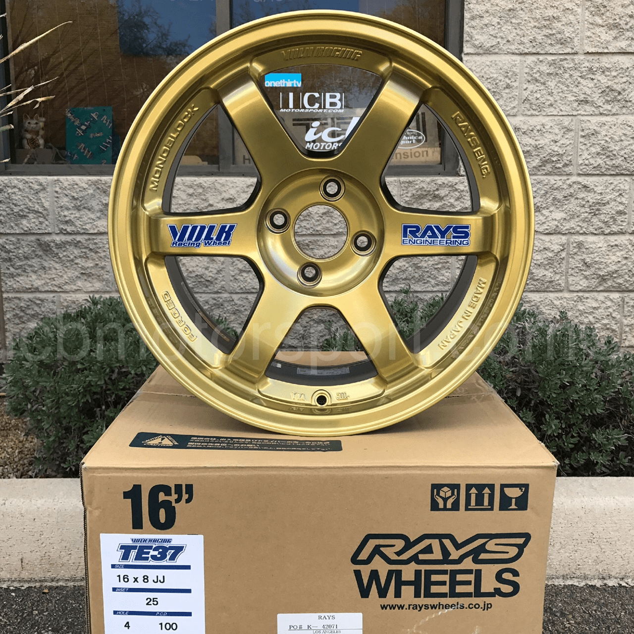 Rays Volk Racing TE37 Wheels 16X8 4X100 +25 Offset Hyper Gold Concave Face Sold