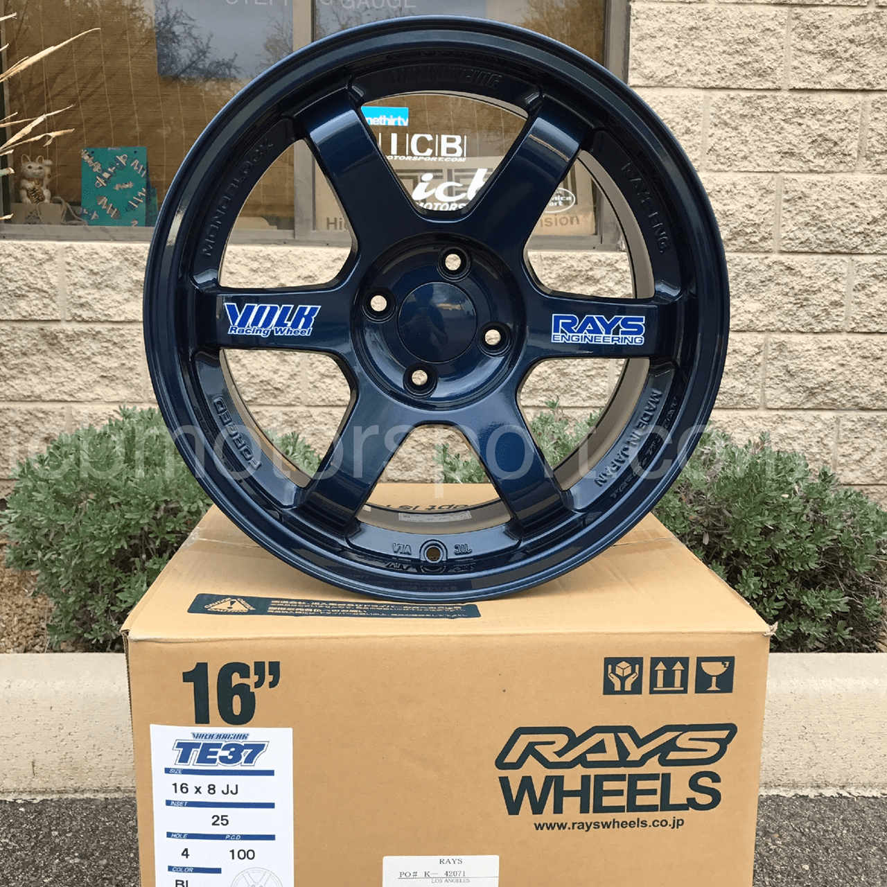 Rays Volk Racing TE37 Wheels 16X8 4X100 +25 Offset Mag Blue Concave Face Sold!