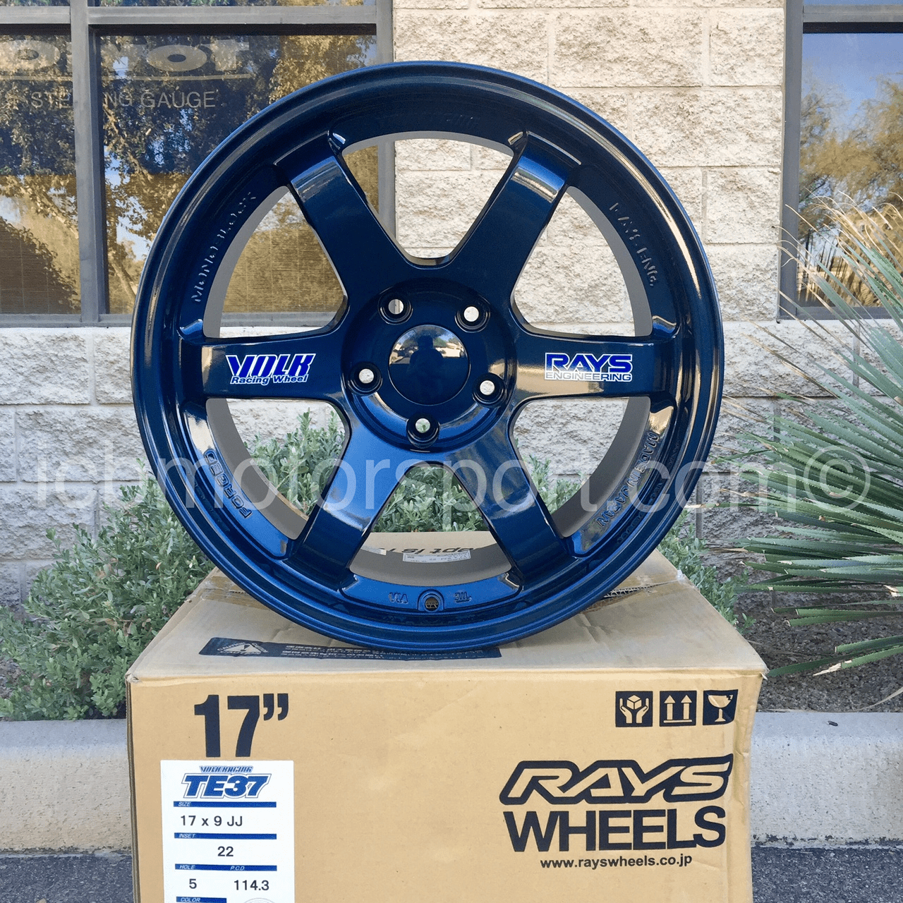Rays Volk Racing TE37 Wheels 17X9.5 5X114.3 +12 Offset Concave Face Mag Blue