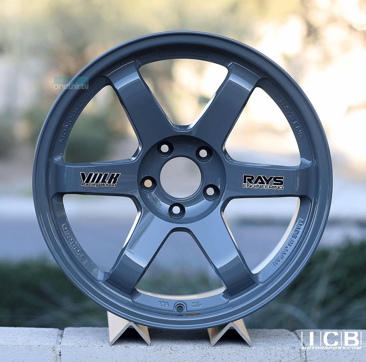 Rays Volk Racing TE37SL Tribute Edition Arms Gray aka Nardo Gray Wheels 17X9.5 5X114.3 +12 Offset Concave Face 