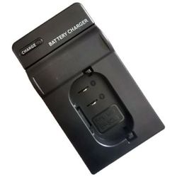 Leica Q3 43 Charger / Adapter