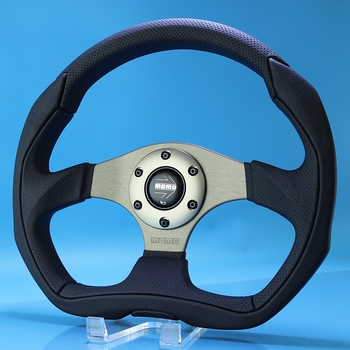 MOMO EAGLE STEERING WHEEL