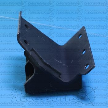 MOUNT, RIGHT FRAME TO INSULATOR ('92-'04) EC12338183B1