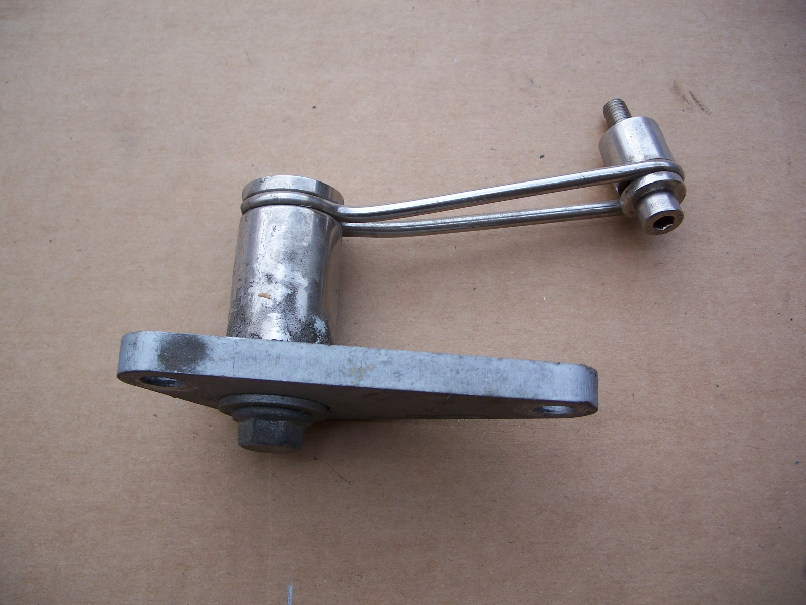 K1200LT Exhaust Bracket & Plate