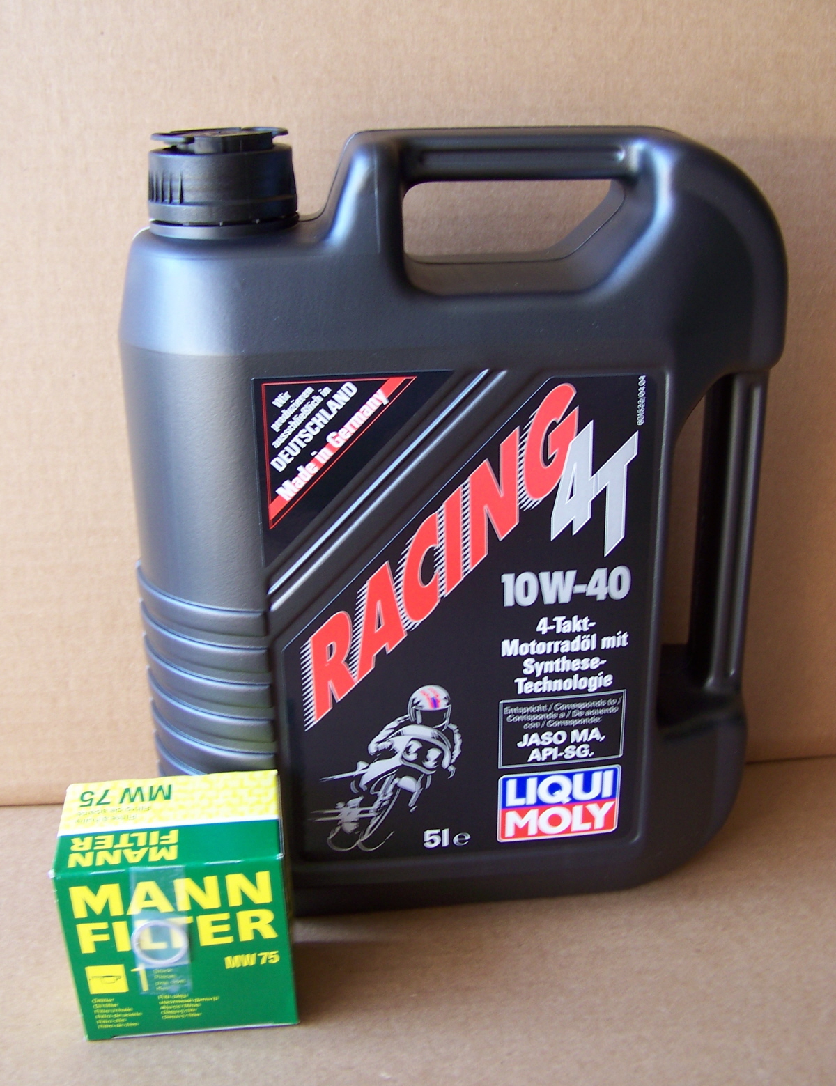 K1200S/R RSport and K1200GT (2005 & Up) 10W40 Engine Oil Change Kit (Synthetic)