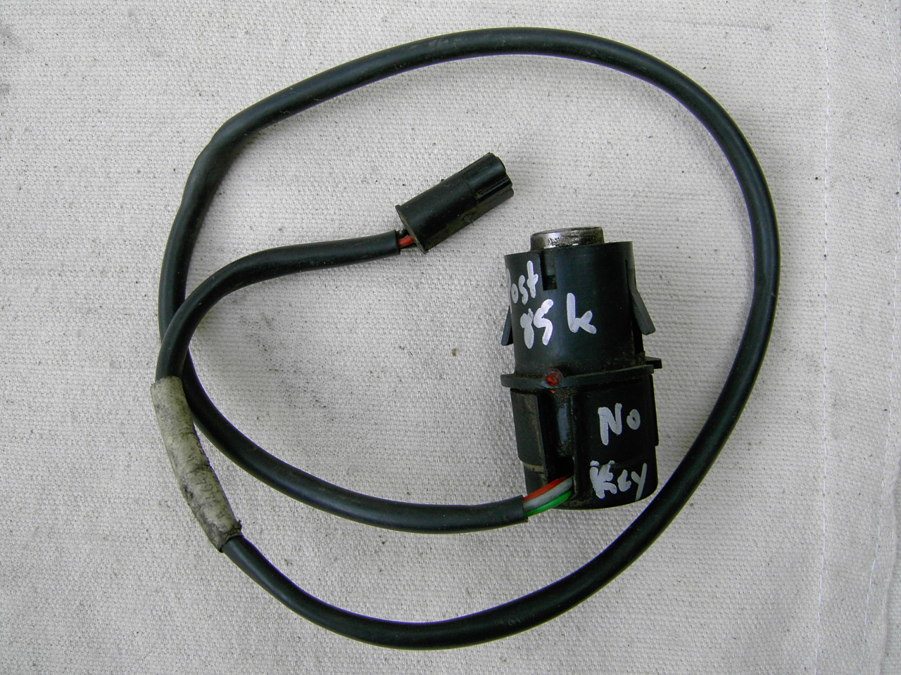 K75/100 2V Ignition Switch W/O Key