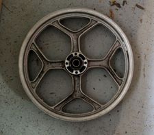 K75/100 2V Silver Y-Spoke Front Wheel, 2.50X18