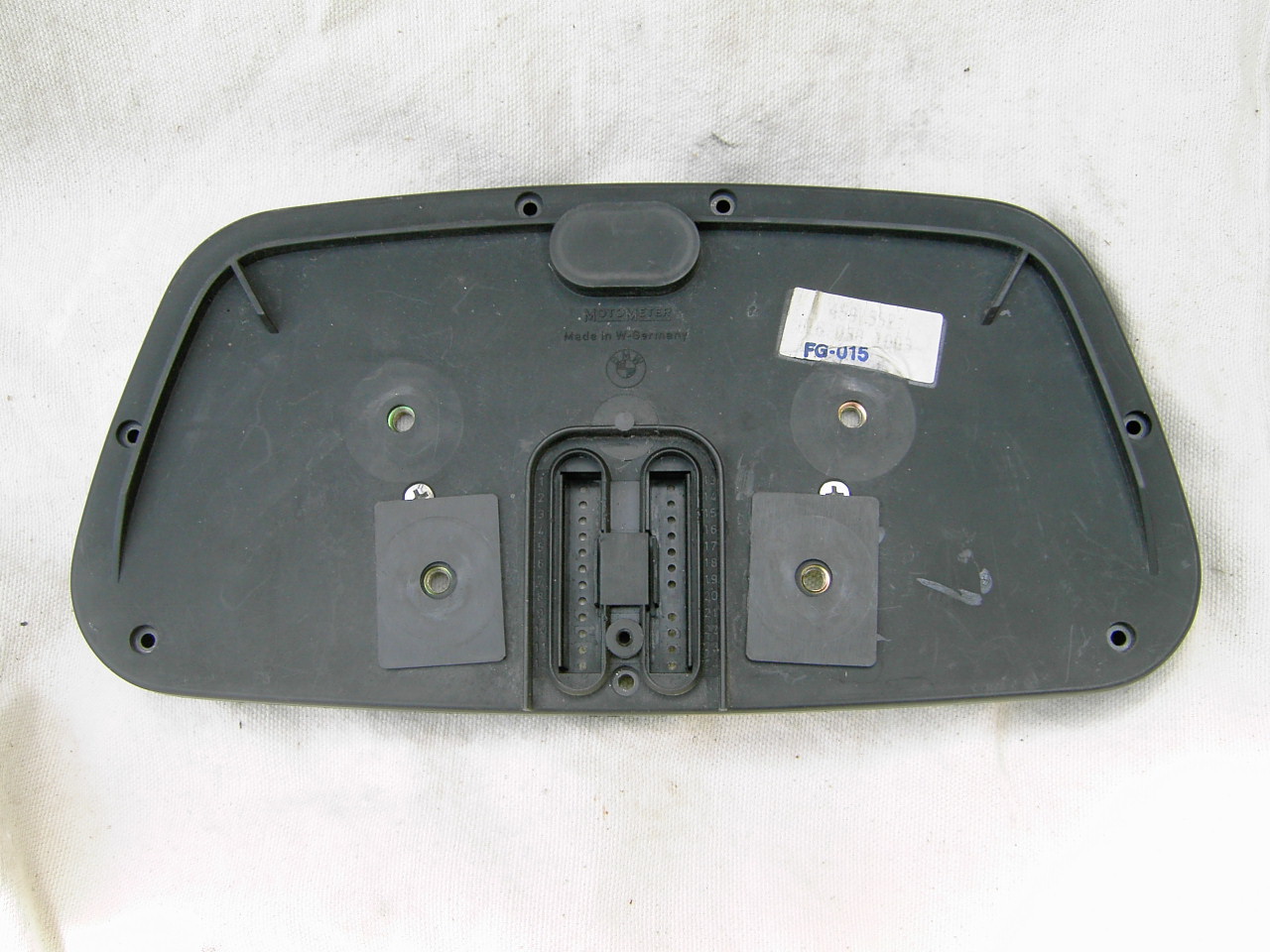K75/100 Instrument Back Cover, No Vents