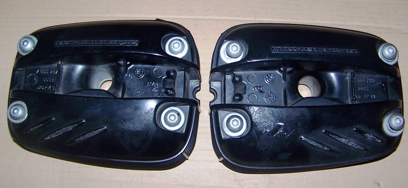 R1100/R1150 (All) Left & Right Side Valve Covers, Single Spark, Black