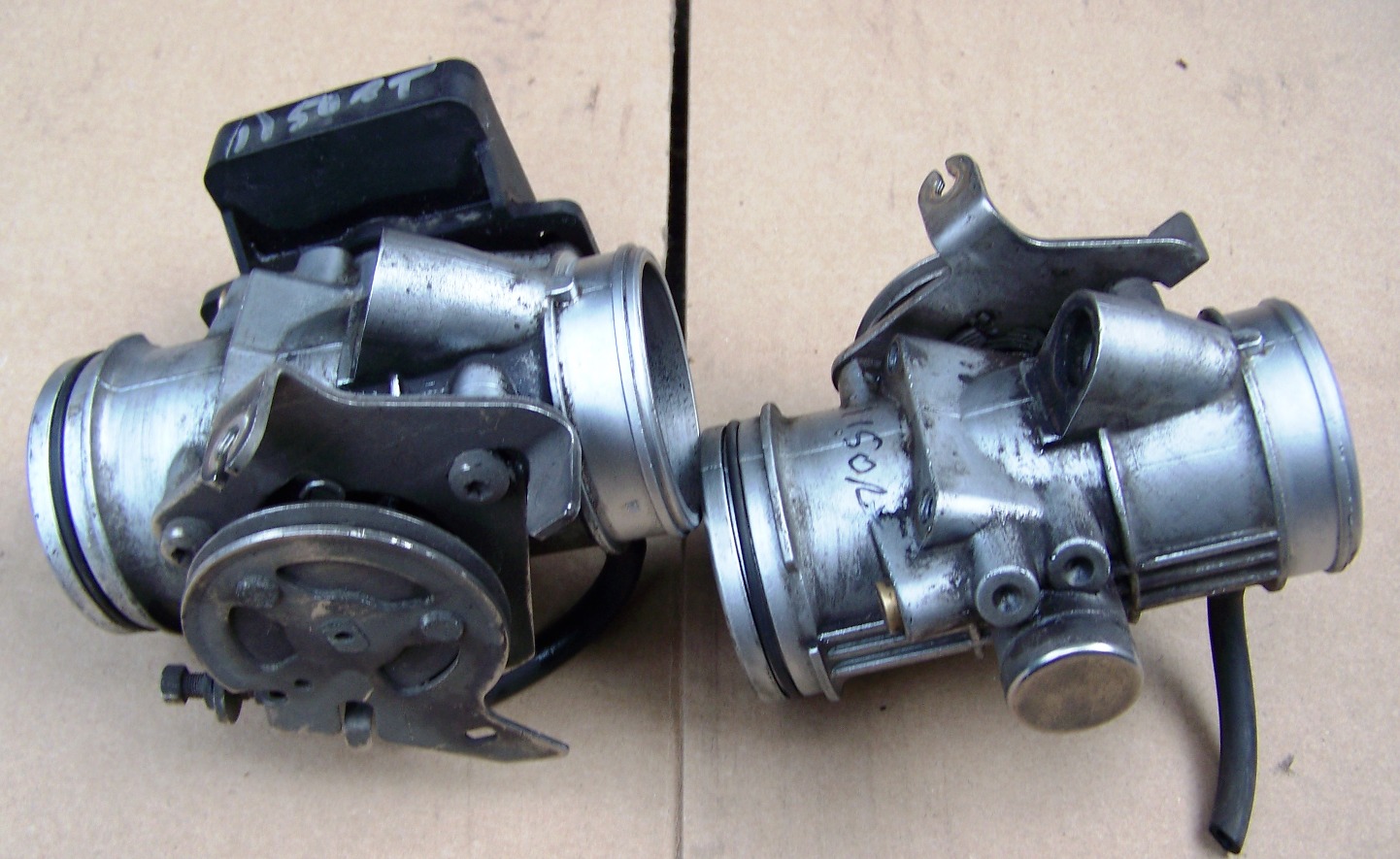 R1100S/ R1150 (All) Right & Left Side Throttle Bodies W/ TPS Switch