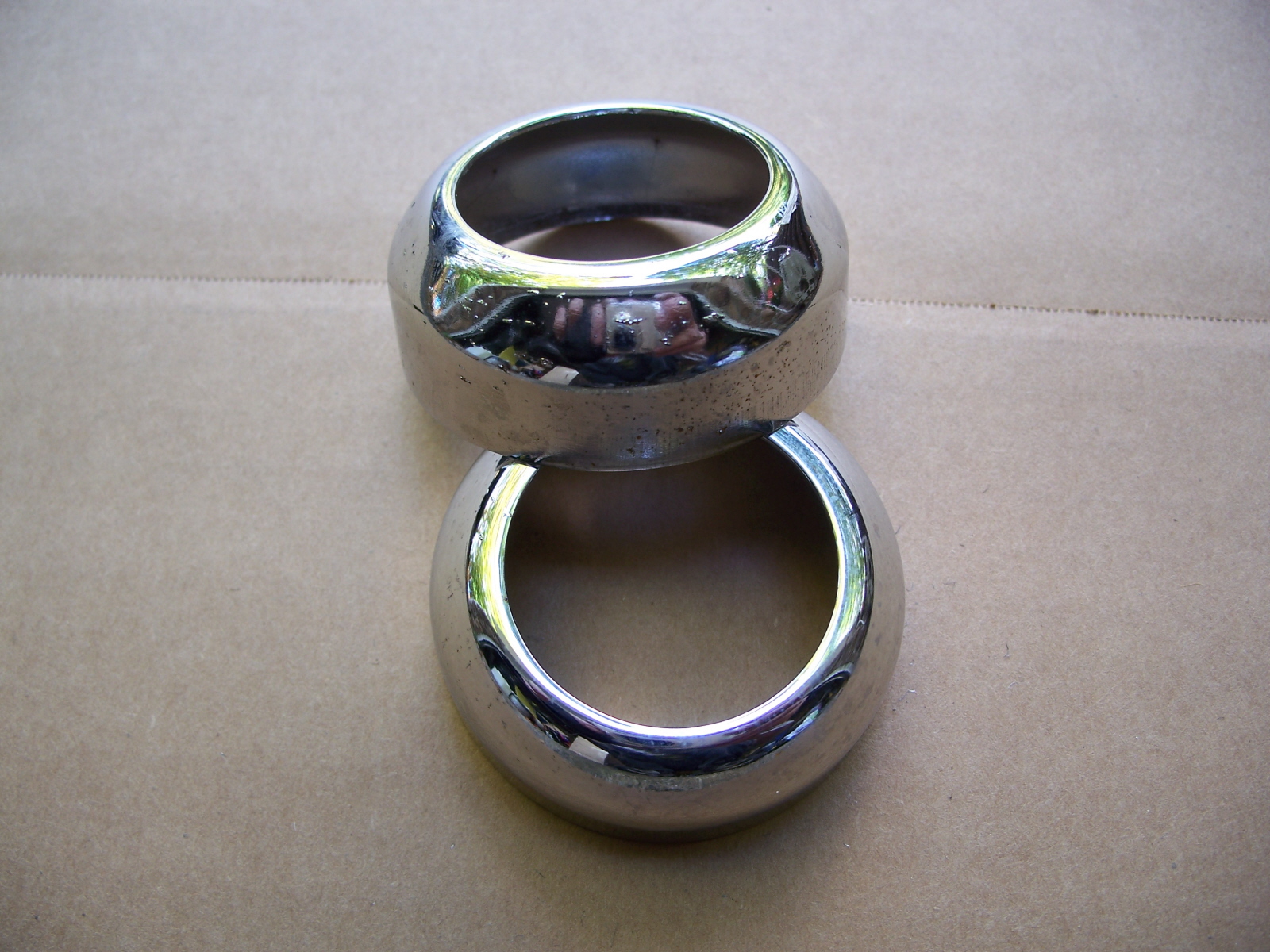 thumbnail image 2 of Athena Fork Dust Caps For Yamaha YZF-R125 2008-2013 – Set Of 2, Italy 2 of 4