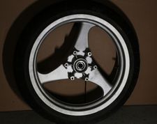 R850/1100 R/RS/RT 3-Spoke Front Wheel