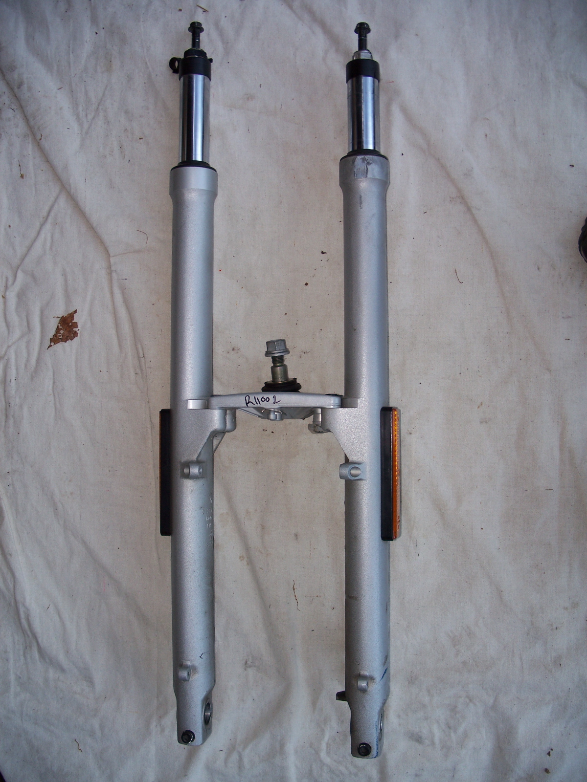 R850/1100R/RT Complete Forks, Upper And Lowers W/Lower Bridge & Ball Joint
