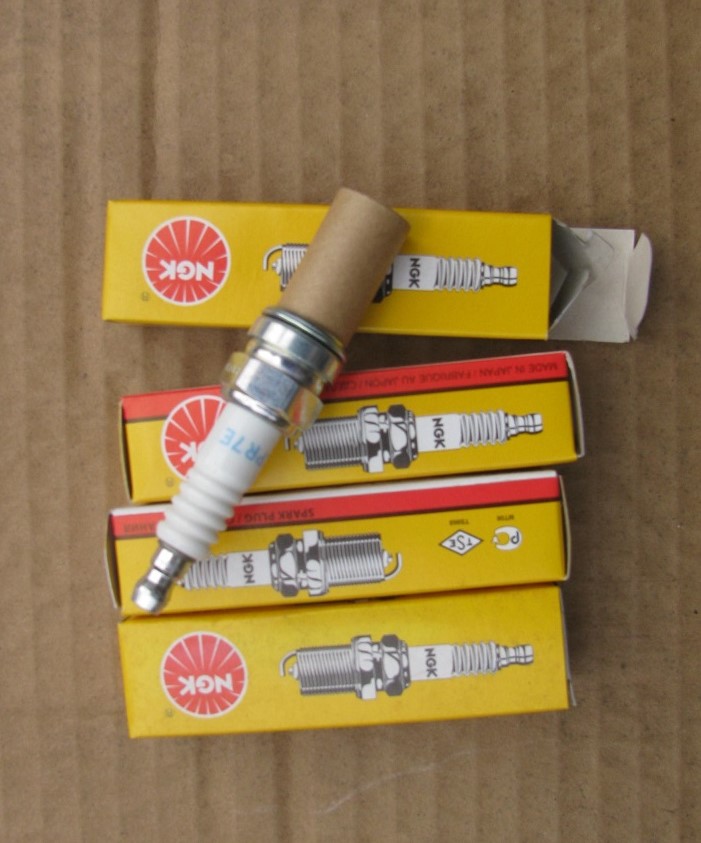 Set Of 4 New NGK DCPR7E Spark Plugs For K100 (4V Bikes Only), K1100