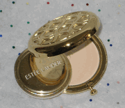 Estee Lauder Limited Edition Goldtone Compact with Lucidity Translucent Pressed Powder in 06 -Transparent 