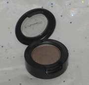 MAC Eyeshadow in Botanical - Discontinued