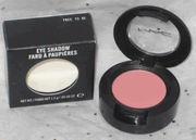 MAC Eyeshadow in Free To Be