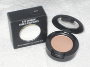 MAC Eyeshadow in Grain