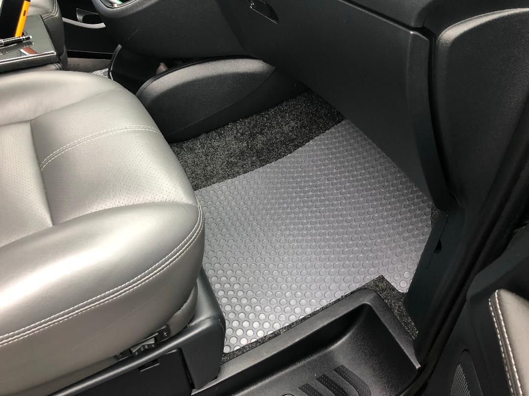 Audi Q3 / Q3 Quattro Custom All Weather Rubber Floor Mats