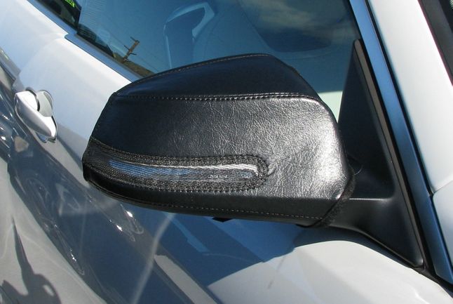 Audi Q7 Mirror Mask Bra