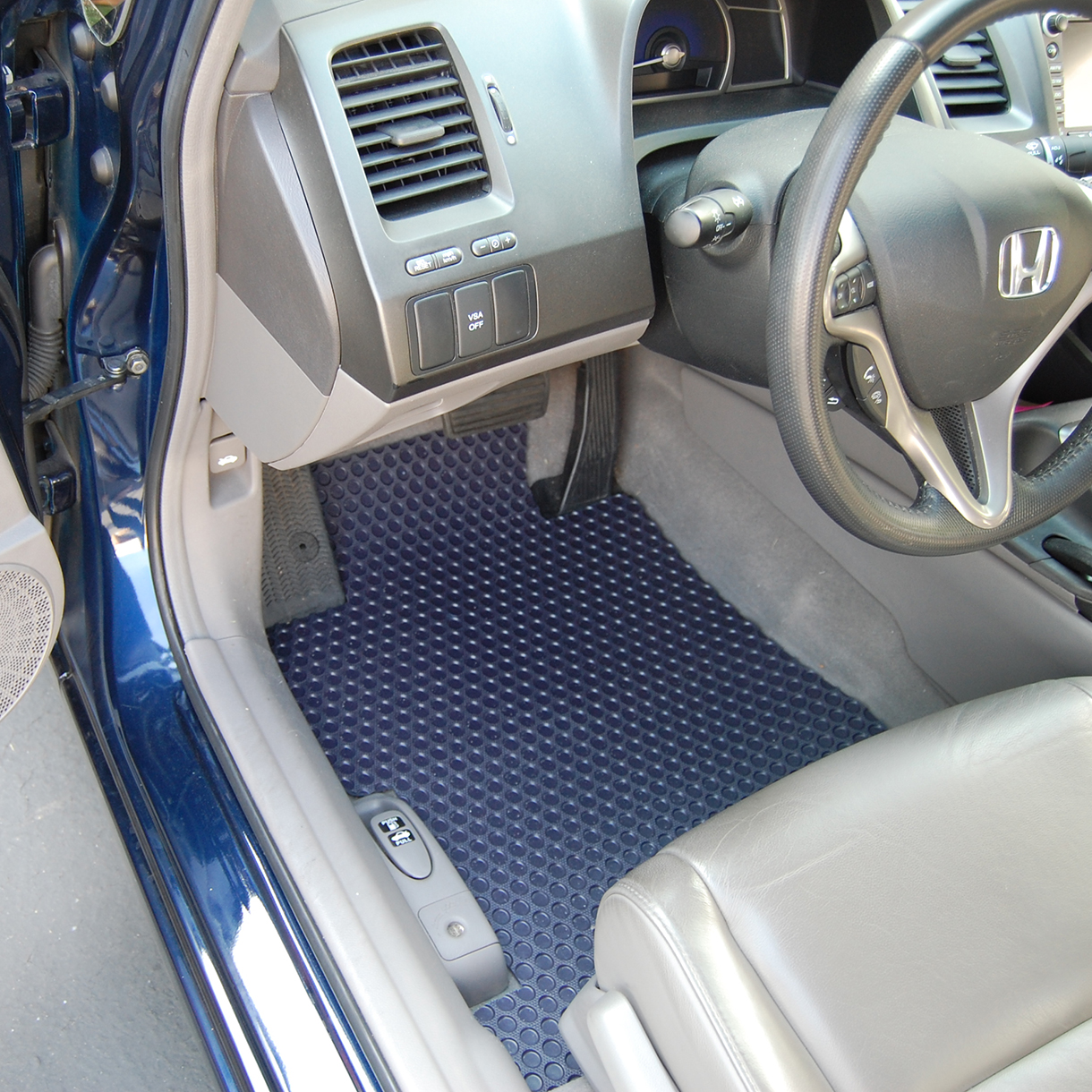 Chrysler Town & Country All Weather Rubber Floor Mats