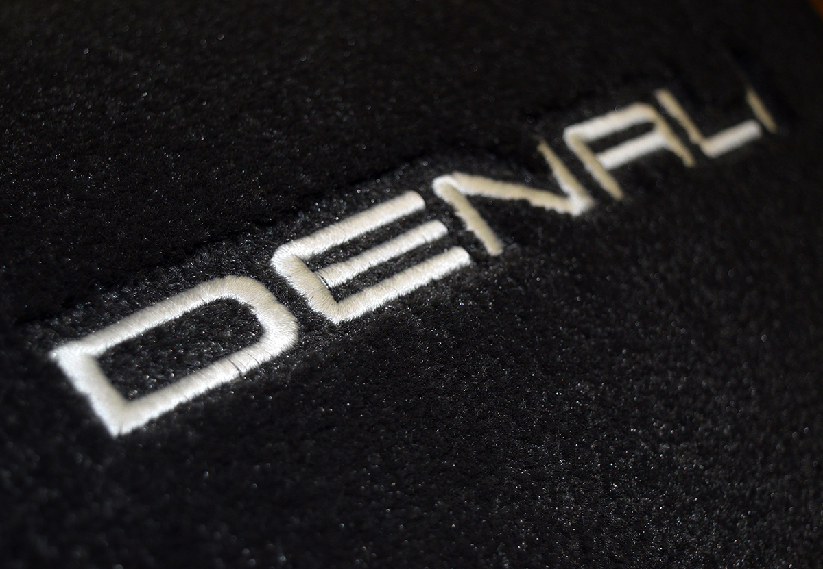Ultimat By Lloyd Mats GMC Yukon Denali Premium Floor Mats – Jet Black, 32oz, With Embroidered Logos – Official GM Licensed Product