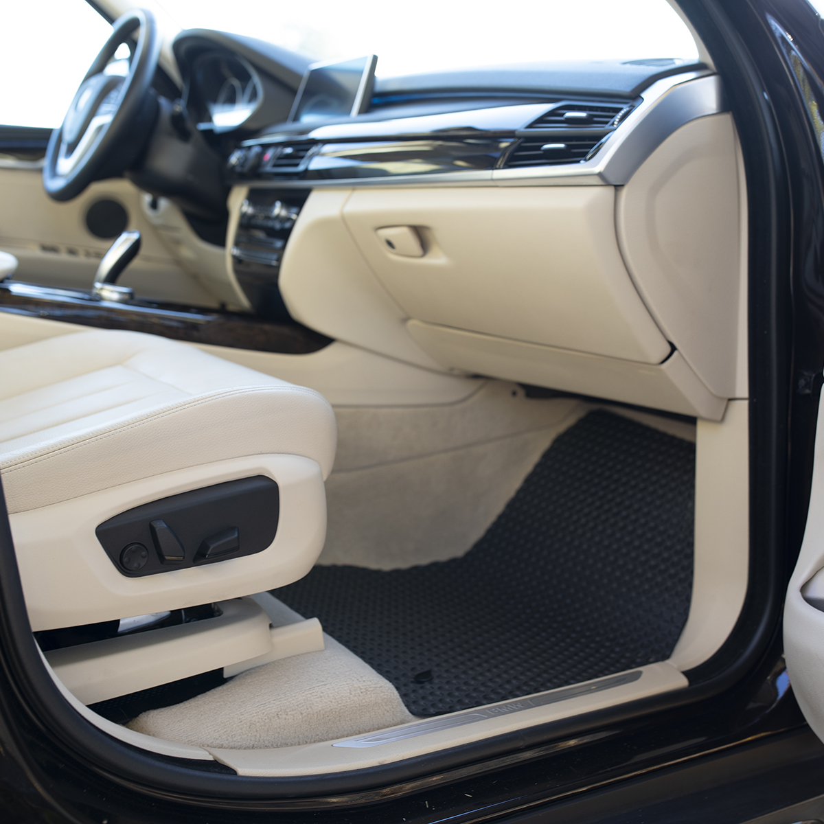 Maserati Ghibli Custom All Weather Floor Mats