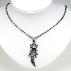 Alien Pendant Necklace 