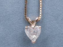 1.00 CT HEART SHAPE DIAMOND PENDANT AND YELLOW GOLD CHAIN G SI2