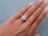 1.70 CTW OVAL CUT DIAMOND ENGAGEMENT RING D SI1