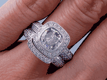 1.84 CTW CUSHION CUT DIAMOND WEDDING RING SET G SI2 (Includes a Matching Wedding Ring)