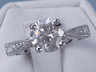 2.05 CTW ROUND CUT DIAMOND ENGAGEMENT RING