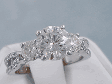 2.10 CTW ROUND BRILLIANT CUT DIAMOND ENGAGEMENT RING H VS2