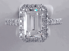 2.54 CTW EMERALD CUT DIAMOND ENGAGEMENT RING H VS1