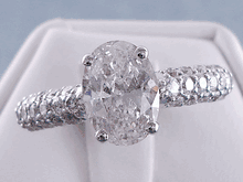 2.72 CTW OVAL CUT DIAMOND ENGAGEMENT RING