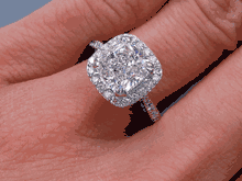 2.80 CTW CUSHION CUT DIAMOND ENGAGEMENT RING G SI2