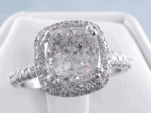 3.21 CTW CUSHION CUT DIAMOND ENGAGEMENT RING